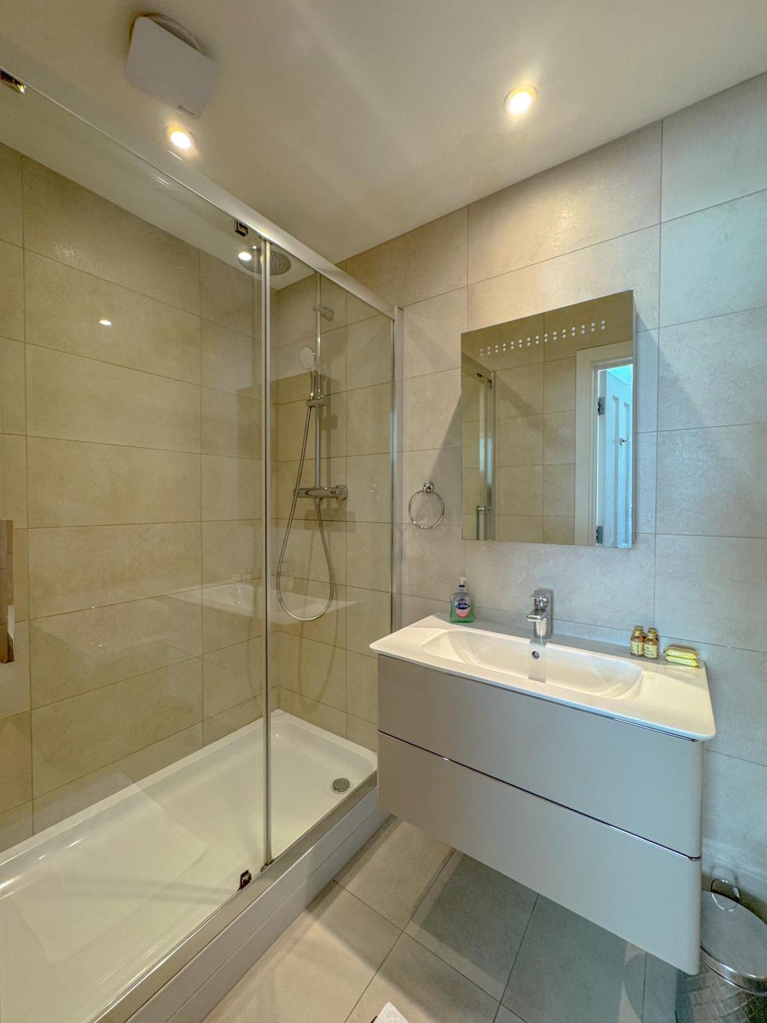 Whitfield Street Apartamento